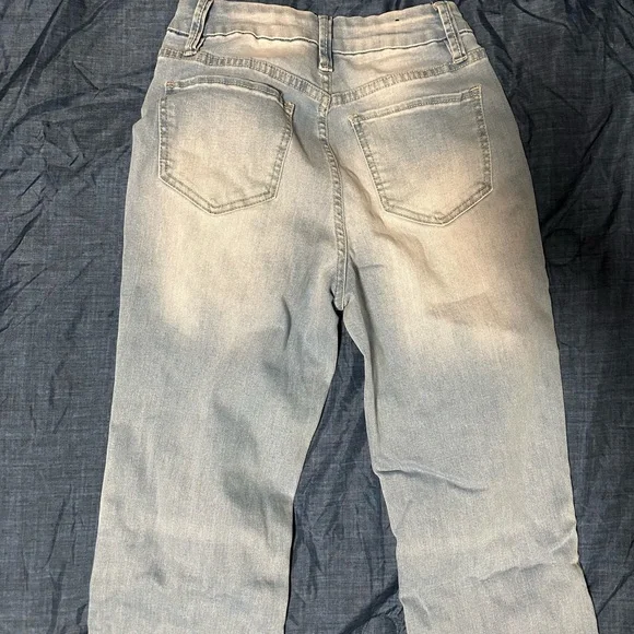 Forever 21 Light Blue Wide Leg Jeans - Picture 4 of 5